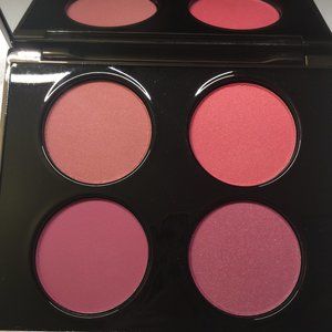 NWOT Tarina Tarantino Dollskin Cheek Palette
